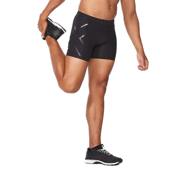 2XU - Men's Core Compression 1/2 Shorts