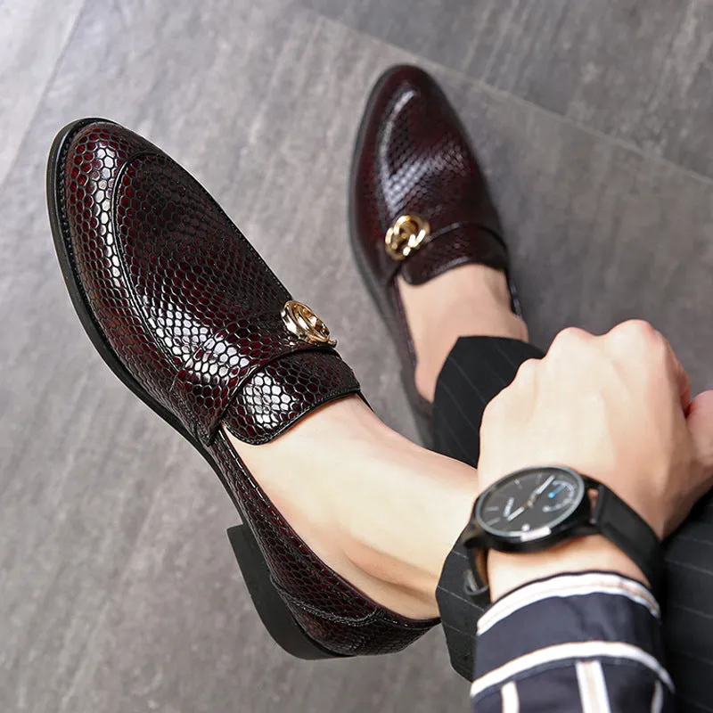 Men's patent leather style small pointed leather shoes trendy pedal casual shoes new generation | Brodtica.com
