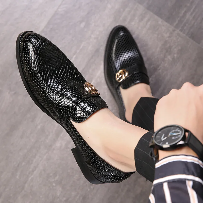 Men's patent leather style small pointed leather shoes trendy pedal casual shoes new generation | Brodtica.com